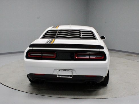 Used 2022 Dodge Challenger R/T Scat Pack image 9