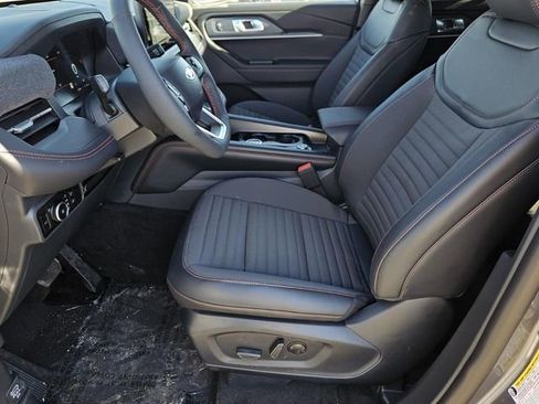 New 2026 Ford Explorer ST-Line w/ ST-Line Street Pack RWD image 28