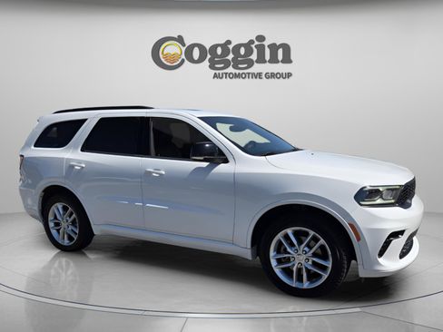 Used 2024 Dodge Durango GT AWD/4WD image 7