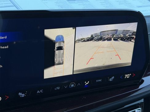 New 2026 Chevrolet Traverse Z71 image 16