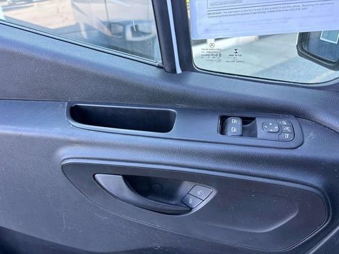 Used 2019 Mercedes-Benz Sprinter 144 image 12