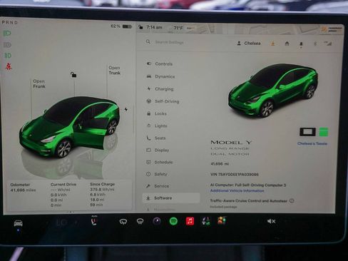 Used 2023 Tesla Model Y Long Range AWD/4WD image 24