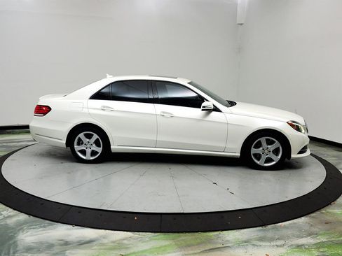 Used 2014 Mercedes-Benz E 350 Sedan image 4