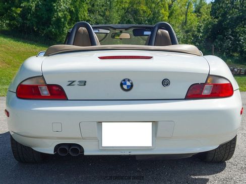 Used 2000 BMW Z3 2.5i image 7
