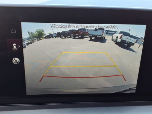 Used 2024 Kia Telluride S FWD image 17