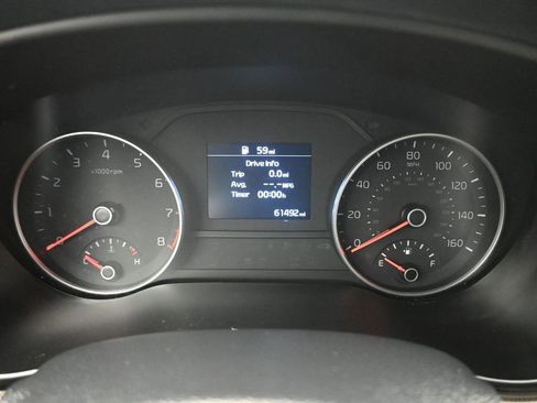 Used 2020 Kia Sportage LX image 13