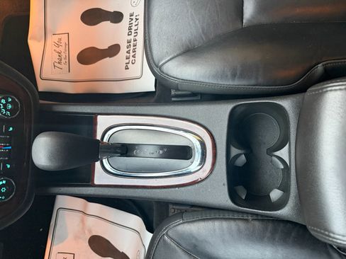 Used 2011 Chevrolet Impala LTZ image 14