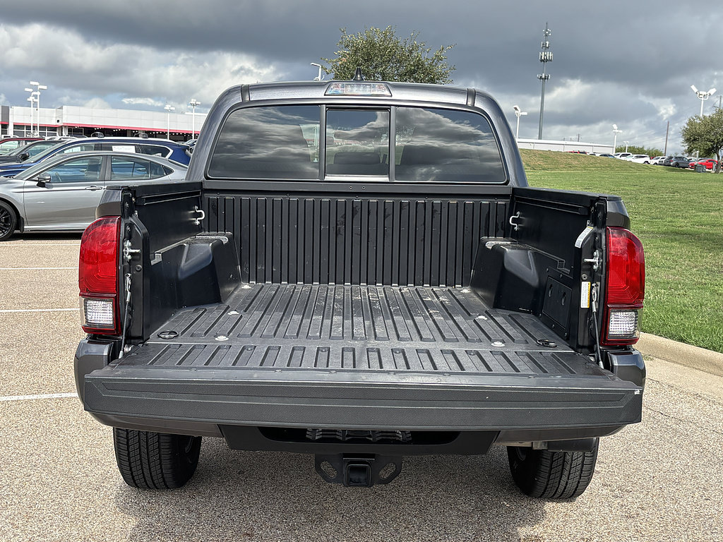 Used 2021 Toyota Tacoma SR AWD/4WD image 7