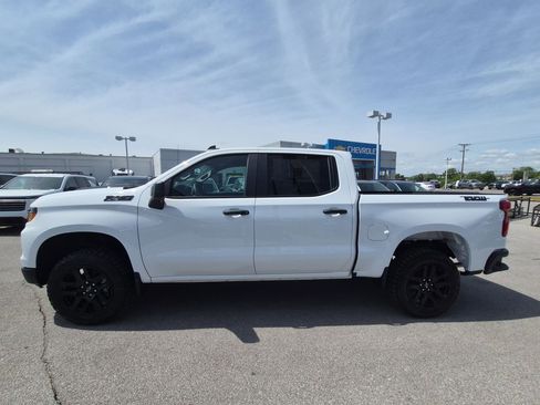 New 2026 Chevrolet Silverado 1500 Custom Trail Boss AWD/4WD image 5