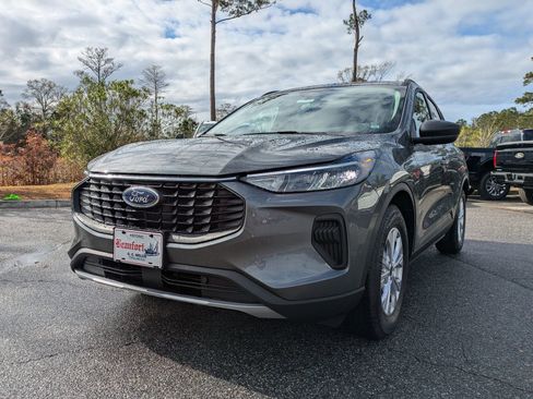 New 2026 Ford Escape Active w/ Active Premium Tech Pack image 9