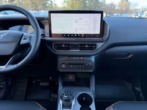 New 2025 Ford Bronco Sport Outer Banks w/ Sasquatch Outer Banks Package image 21