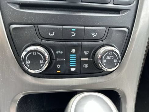 Used 2013 Buick Verano Convenience FWD image 19