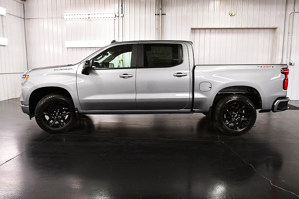 New 2026 Chevrolet Silverado 1500 RST w/ RST Select Package AWD/4WD image 4