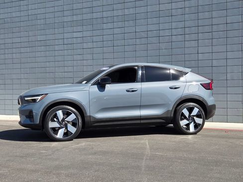 Used 2023 Volvo C40 P8 Recharge Ultimate AWD/4WD image 2