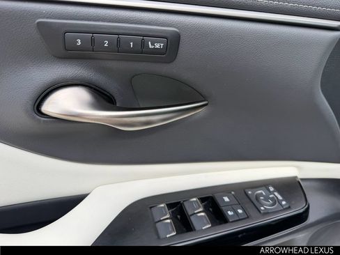 Used 2023 Lexus ES 350 F Sport w/ Accessory Package (Z1) FWD image 25