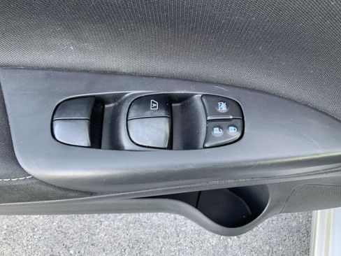 Used 2014 Nissan Sentra SV image 19