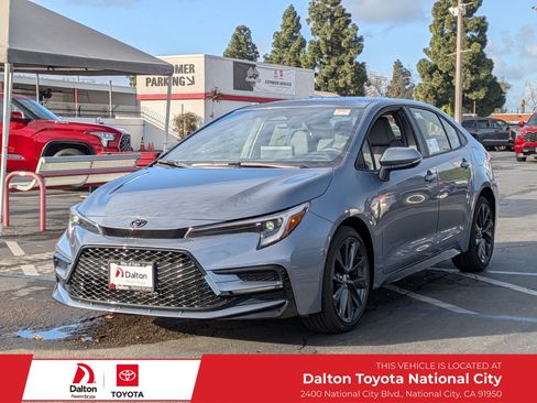New 2026 Toyota Corolla SE image 1