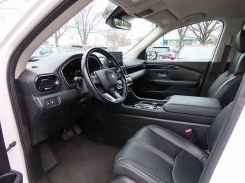 Certified 2023 Honda Pilot EX-L image 2