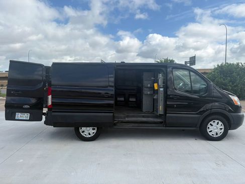 Used 2018 Ford Transit 150 130 Low Roof w/ Exterior Upgrade Package RWD image 20