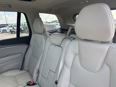 Used 2024 Volvo XC90 T8 Ultimate w/ Protection Package Premier AWD/4WD image 10