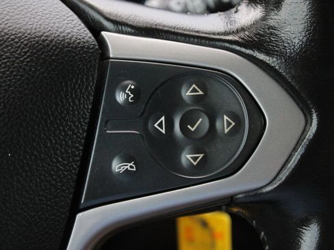 Used 2018 Chevrolet Colorado ZR2 AWD/4WD image 30