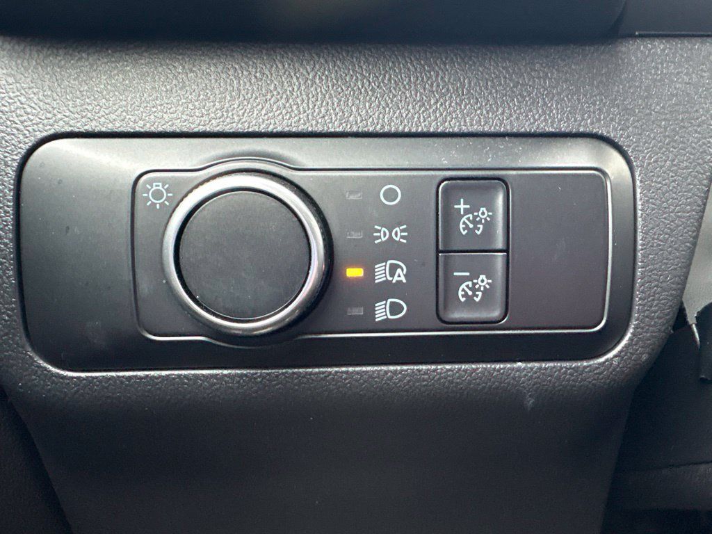 Used 2025 Ford Escape ST-Line FWD image 20