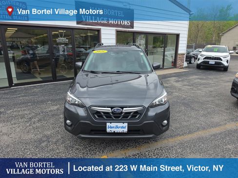 Used 2021 Subaru Crosstrek 2.0i Premium AWD/4WD image 2