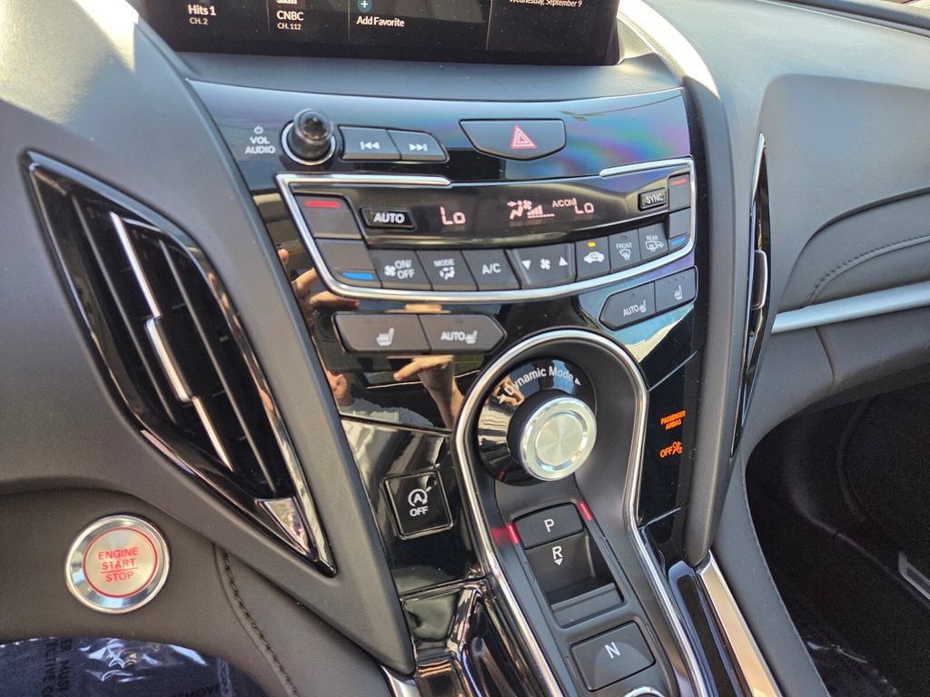 Used 2024 Acura RDX SH-AWD image 23