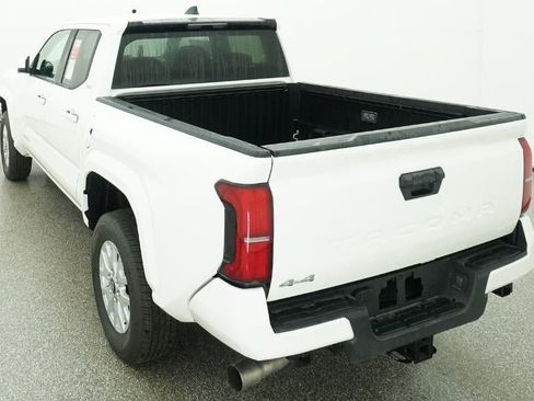 New 2026 Toyota Tacoma SR5 AWD/4WD image 6