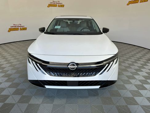 New 2026 Nissan Sentra SL w/ Floor Mat Package image 9