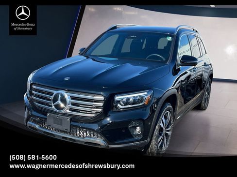 Certified 2025 Mercedes-Benz GLB 250 4MATIC image 1