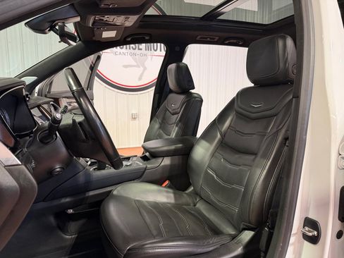 Used 2022 Cadillac XT6 Premium Luxury w/ Platinum Package image 18