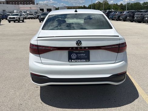 Certified 2025 Volkswagen Jetta S FWD image 5
