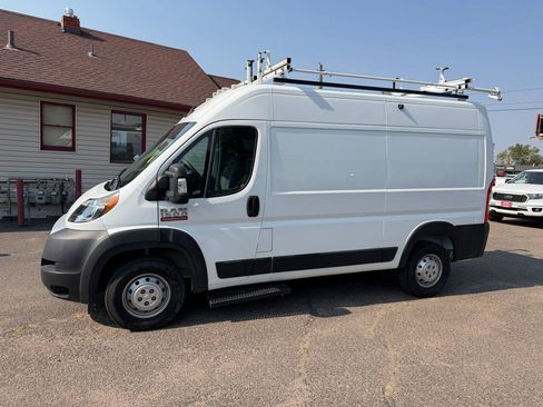 Used 2022 RAM ProMaster 1500 FWD image 2
