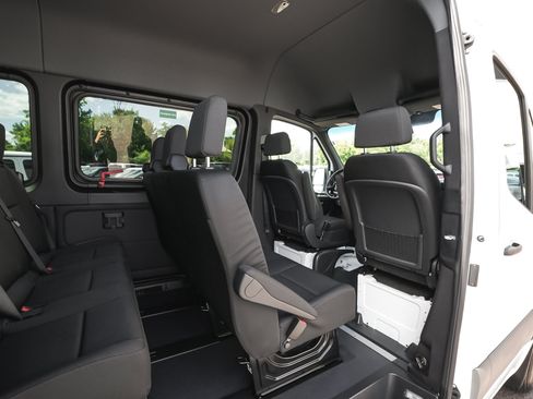 Used 2026 Mercedes-Benz Sprinter 2500 image 44