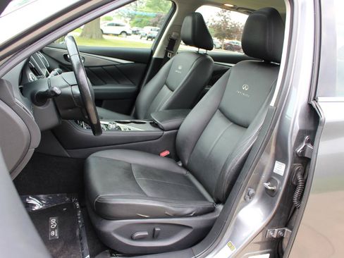 Used 2014 INFINITI Q50 Premium w/ Navigation Package AWD/4WD image 16