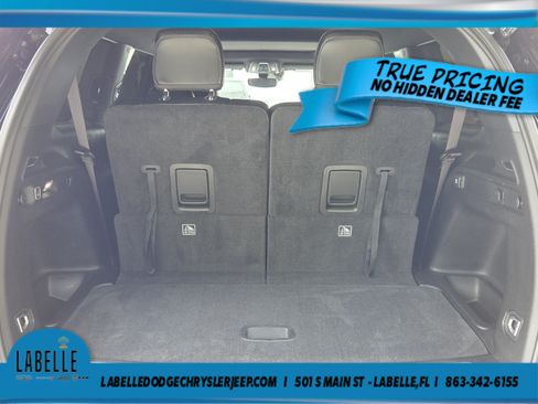 Used 2024 Jeep Grand Cherokee L Altitude RWD image 14