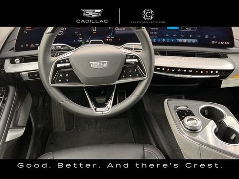 Used 2025 Cadillac Optiq Luxury 2 AWD/4WD image 13