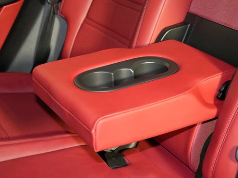 Certified 2021 Porsche Cayenne GTS AWD/4WD image 39