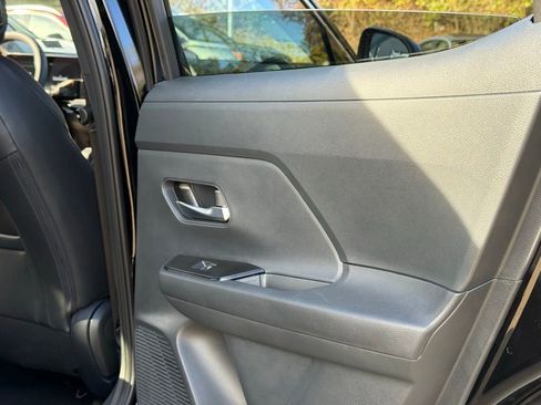 New 2026 Nissan Kicks SR w/ SR Premium Package image 23