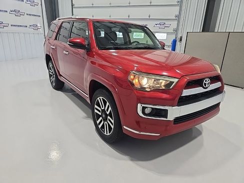 Used 2016 Toyota 4Runner Limited image 10