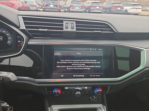 Used 2022 Audi Q3 2.0T Premium Plus w/ Premium Plus Package image 13