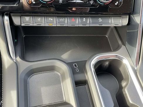 New 2025 GMC Sierra 2500 Denali Ultimate image 24