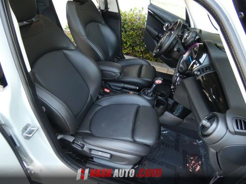 Used 2019 MINI Cooper S FWD image 26