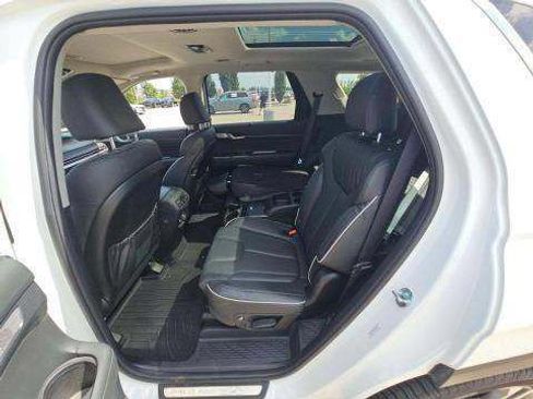 Used 2023 Hyundai Palisade Limited AWD/4WD image 7
