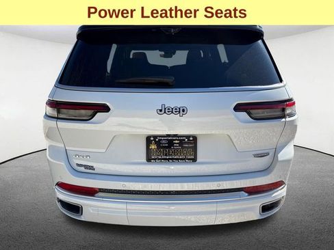 Used 2025 Jeep Grand Cherokee L Summit image 12