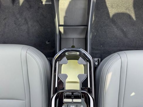 New 2026 Volvo EX30 Plus w/ Climate Package image 13