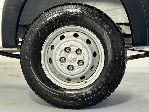 Used 2022 RAM ProMaster 2500 FWD image 32