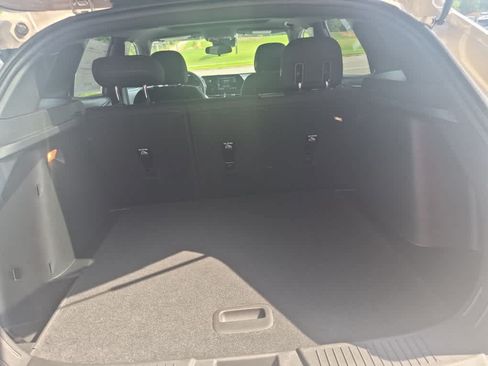 New 2026 Chevrolet Trax RS w/ Sunroof Package FWD image 29