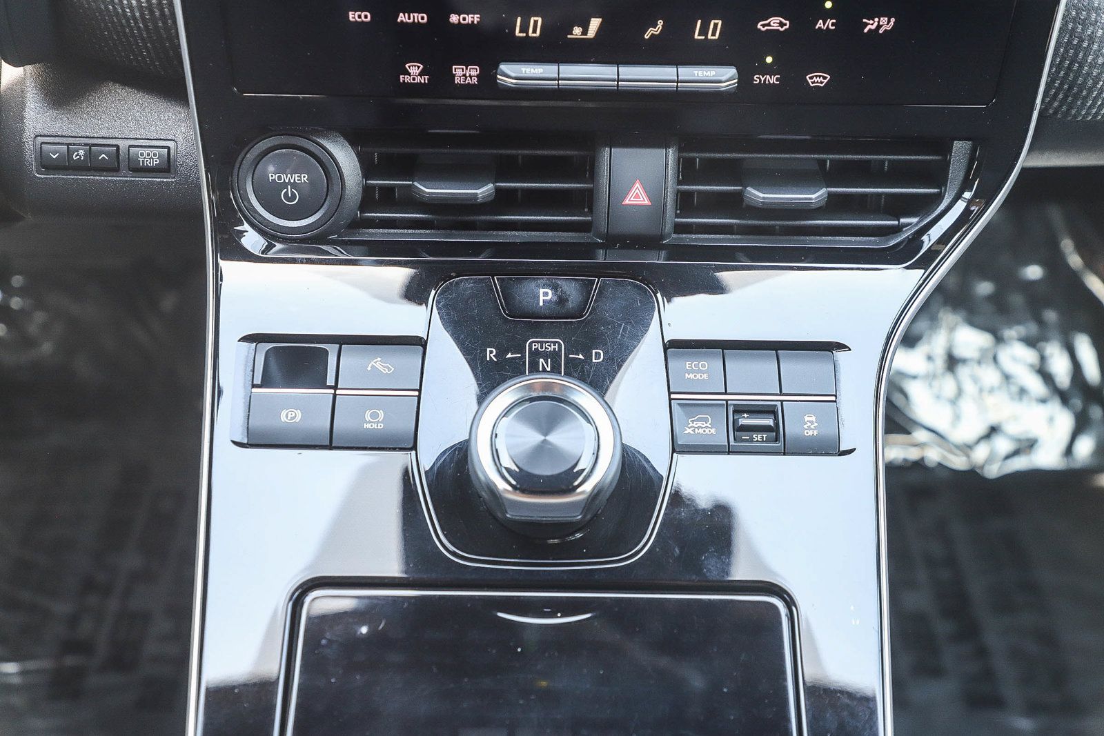 Used 2023 Toyota bZ4X AWD image 16